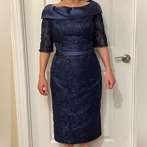 New Very Elegant Knee-length Lace Sheath/Column Dress  - Navy